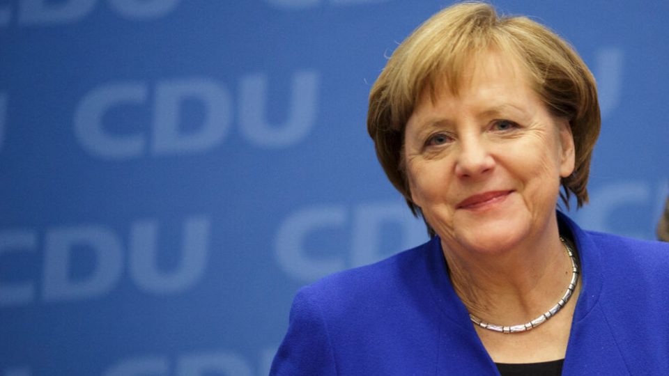 Меркел и во пензија е најпопуларна меѓу Германците