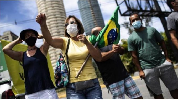 Илјадници Бразилци протестираат против зголемените трошоци за живот