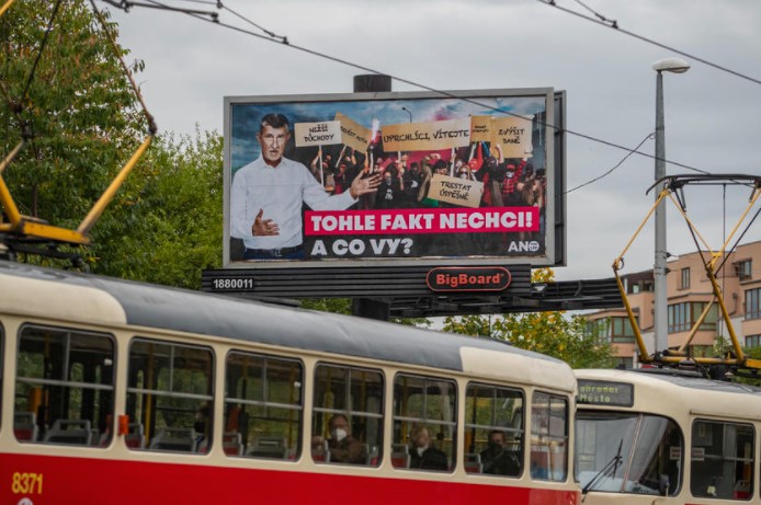 Во Чешка денеска и утре се одржуваат парламентарни избори