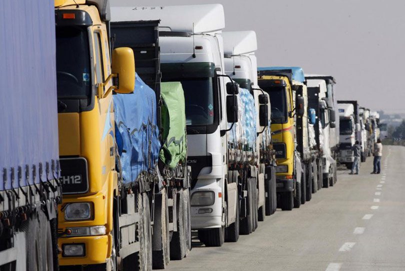 Забрана за движење на тешки товарни возила на државните патишта во Македонија