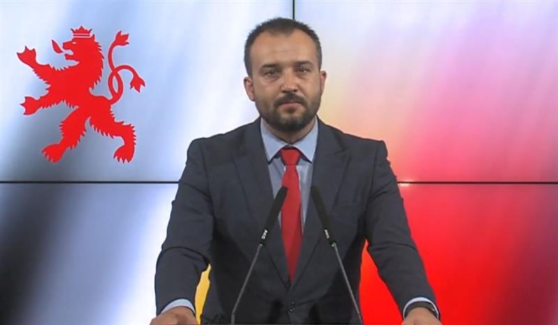 Лефков: Талат Џафери целосно го узурпира Собранието, отфрли иницијатива за референдум кој е уставна категорија