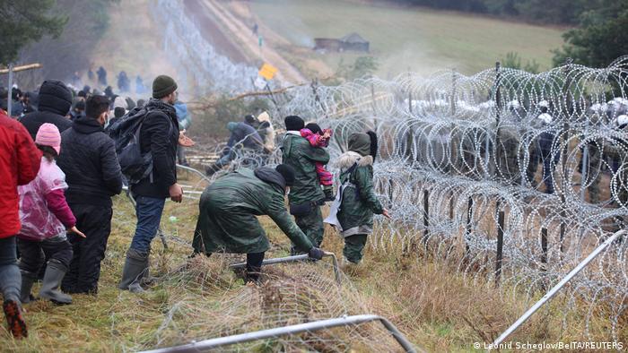 Mигранти се обиделе да ја пробијат полско-белоруската граница