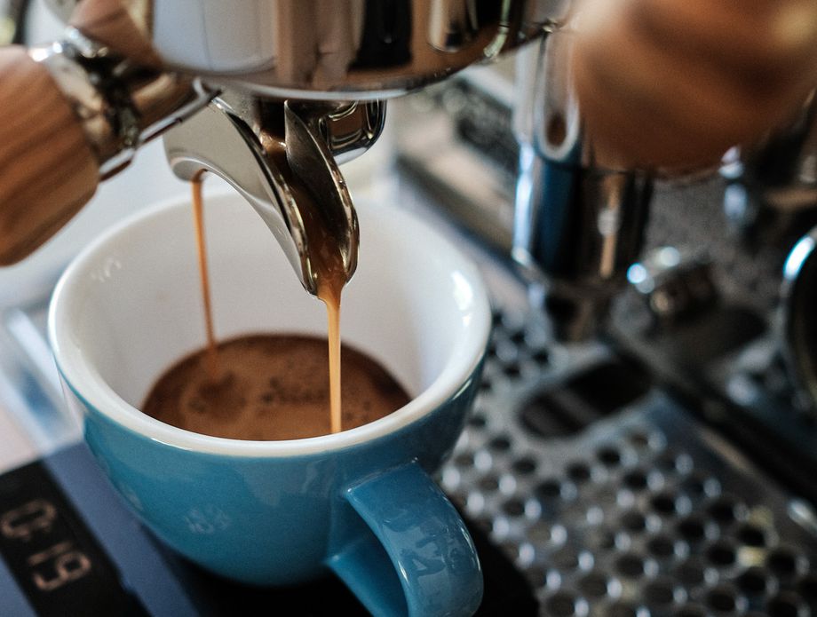 Експертите предупредуваат: „Кафето кое го купуваме наскоро ќе има се полош вкус“