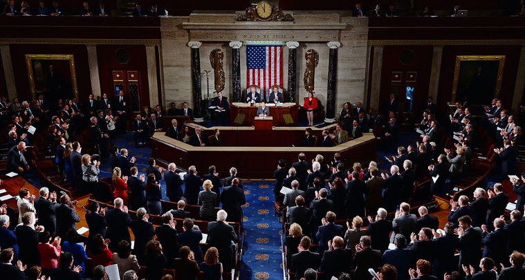 Американскиот Конгрес го одобри инфраструктурниот пакет на Бајден