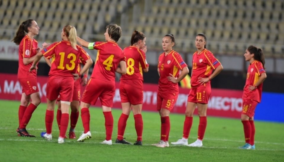 Македонските фудбалерки поразени од Северна Ирска
