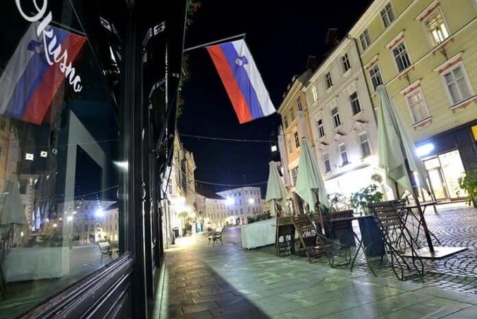Владата на Република Словенија сака да го намали данокот на платите