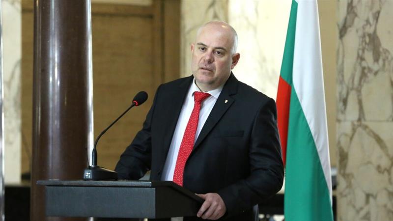 Шест бугарски воени претставници обвинети за шпионирање за Русија