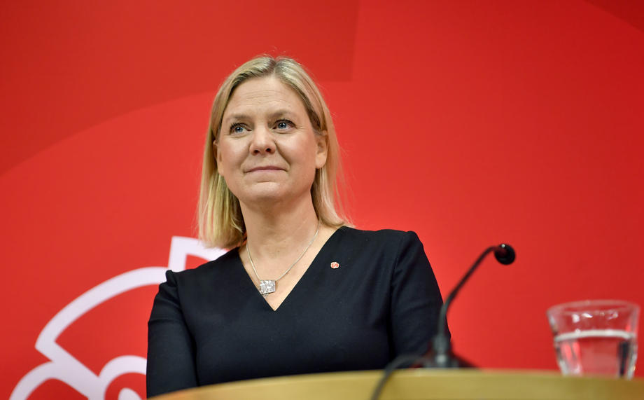 Само неколку часа по назначувањето, новата шведска премиерка си поднесе оставка