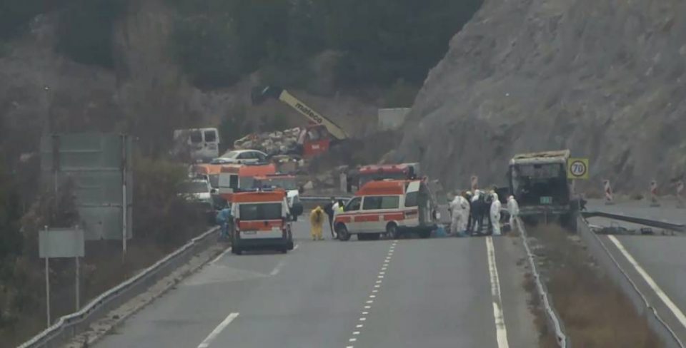 Идентификувани сите 45 жртви од автобуската несреќа на автопатот Струма