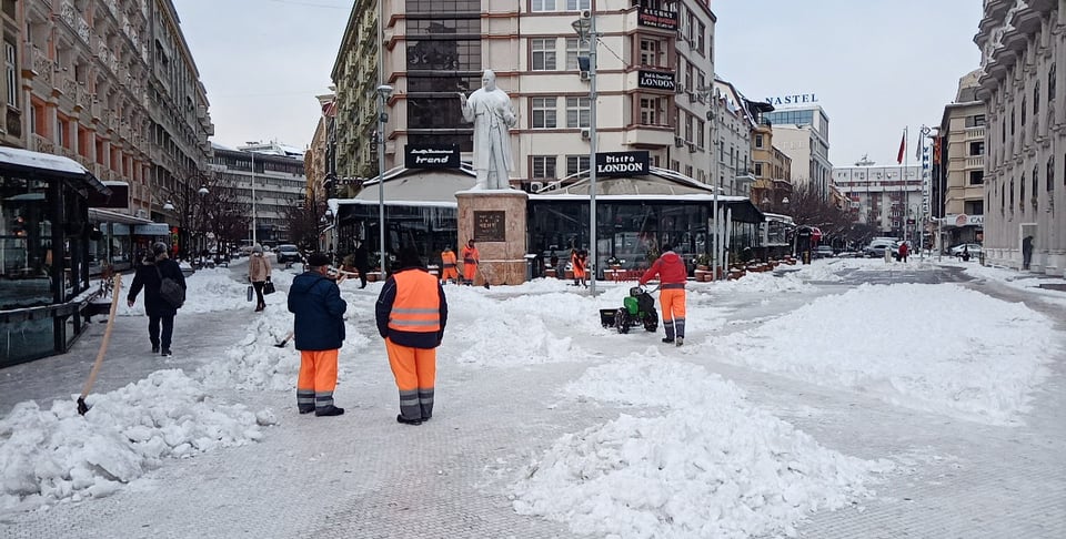 Зимската служба на Град Скопје од денеска ја стартува сезоната