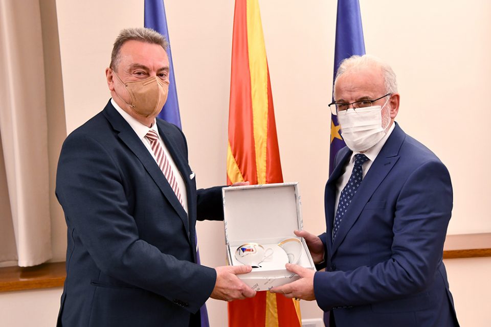 Проштална средба на Џафери со чешкиот амбасадор Томан