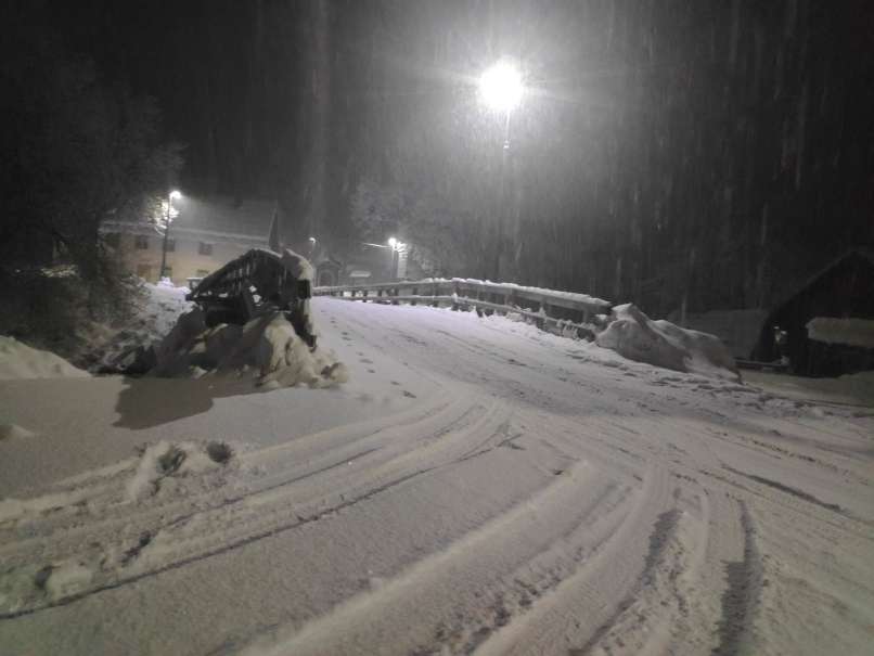 Во Словенија падна снег и до 80 сантиметри