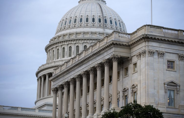 Американските конгресмени го одобрија предлог-буџетот за одбрана за 2022 година