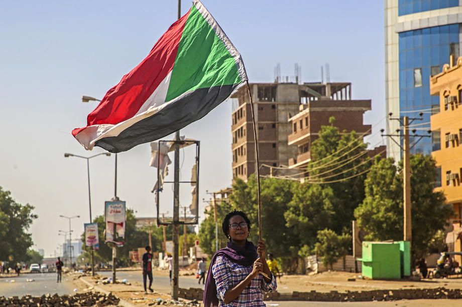 Судан: 58 полицајци повредени, 114 уапсени за време на протест