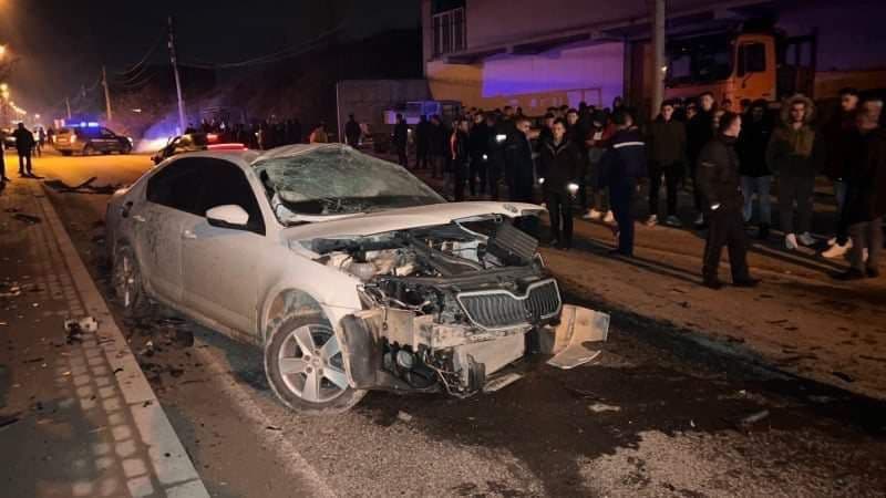(ФОТО+ВИДЕО) Тешка сообраќајка во Батинци, двајца загинати!