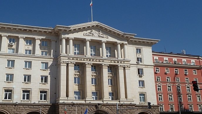 Итна средба во бугарскиот Парламент откако една од партиите одби да го потпише коалицискиот договор
