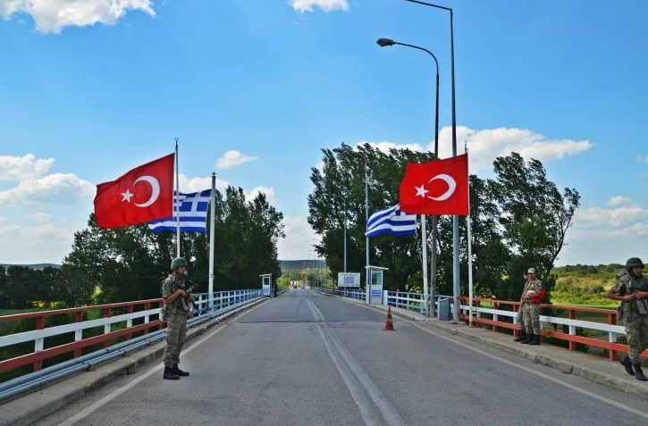Турција ја критикува Грција поради силното вооружување