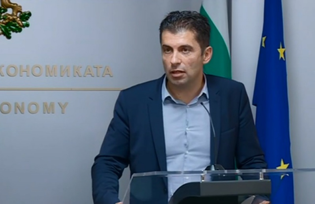 Бугарскиот премиер Петков денеска во официјална посета на земјава
