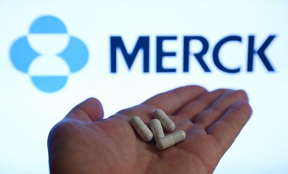 Франција ја откажа нарачката за лекарство на Мерк за коронавирусот