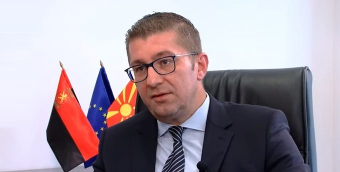 Мицкоски: Петков не е храбар политичар, личната кариера му е пред европските вредности -Македонија одамна требаше да почне преговори со ЕУ