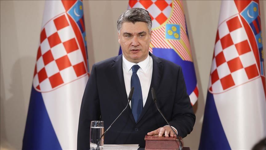 Милановиќ: Ова е сериозен инцидент, треба да се утврди како летало од шест тони паднало над Загреб