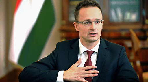 Сијарто: Унгарија ке го плаќа гасот на начин кој обезбедува негова испорака