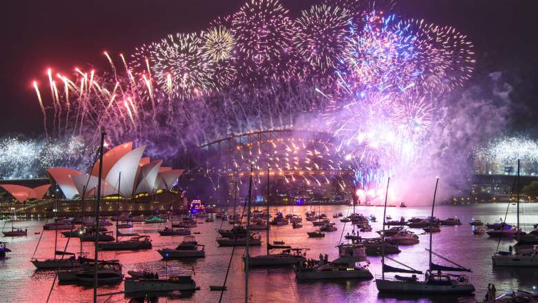 (ВИДЕО) Новогодишен огномет во Сиднеј