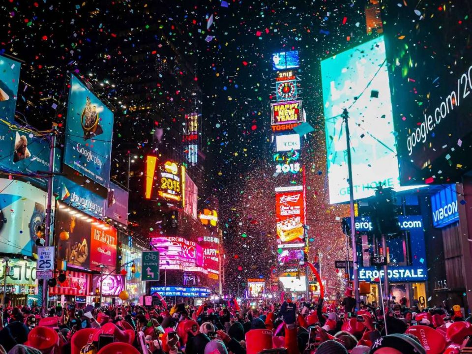 Новогодишна прослава во Њујорк и покрај рекордниот број заразени
