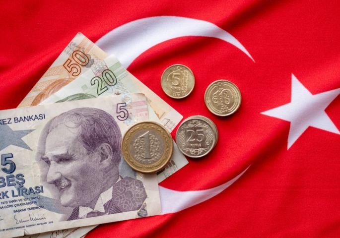 Турската лира повторно доживеа колапс