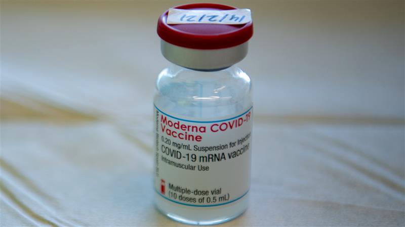 ЦДЦ ги препорачува вакцините на Модерна и Фајзер наместо Џонсон и Џонсон