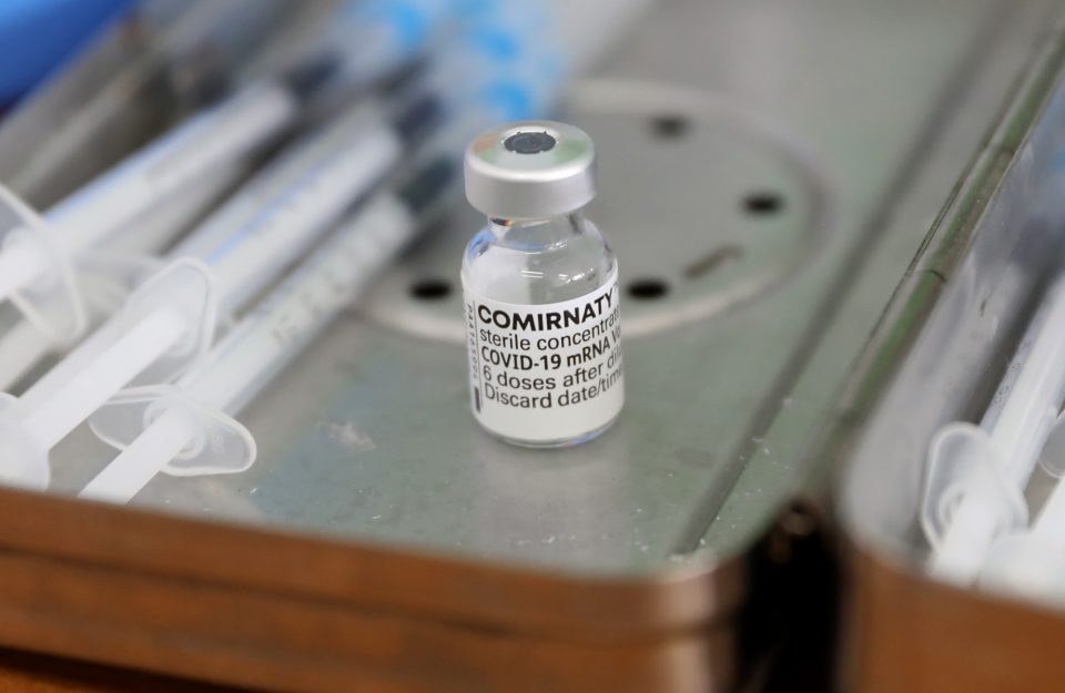 Вакцините штитат од смрт од КОВИД-19, различно се ефективни во спречувањето хоспитализација