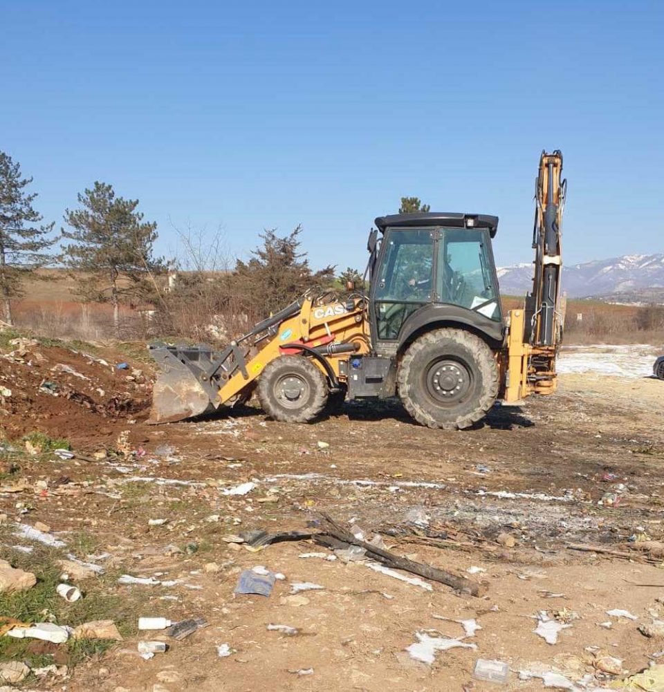 Костовски: Исчистена е уште една депонија во населеното место Визбегово