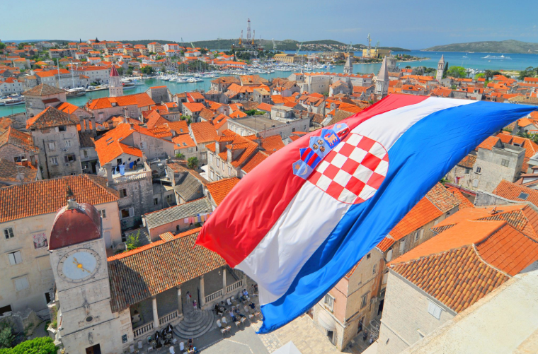 Хрватска за десет години изгубила 360.000 жители