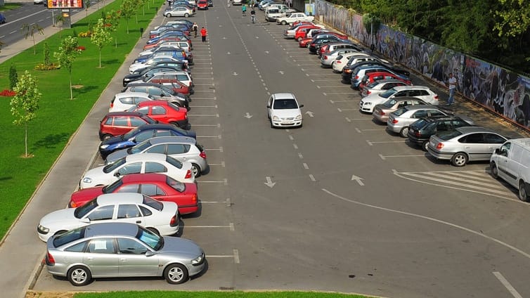 ЈП Градски паркинг донесе одлука за намалување на цената за паркирање во Скопје
