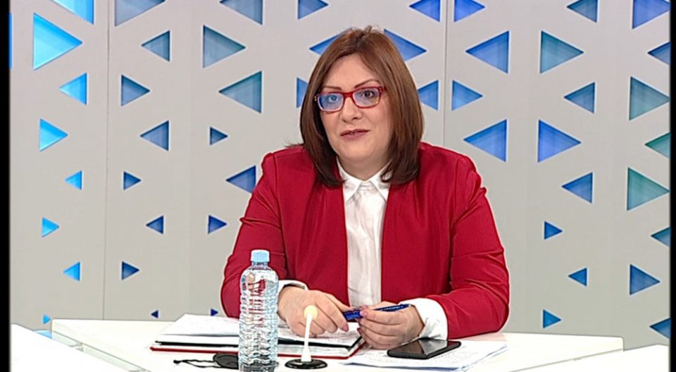 Димитриеска Кочоска до Бектеши: Ако Владата е одговорна зошто не побаравте одговорност од ЕЛЕМ и МЕПСО