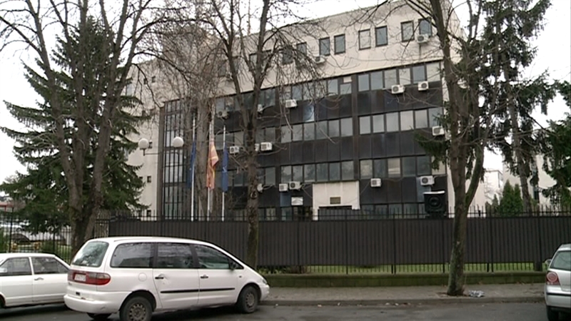 МВР: Лажна вест е дека киднапер се движел околу средното музичко училиште во Скопје