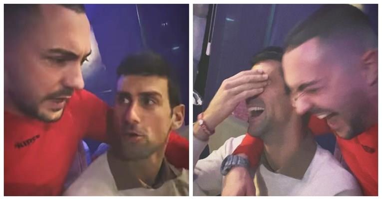 (ВИДЕО) Црногорец до солзи го насмеа Ѓоковиќ со виц за Надал и Федерер