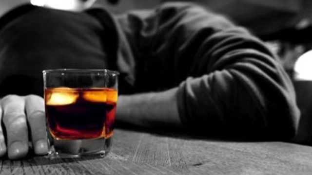 17 пациенти од кои 7 малолетници кои претерале со пиењето завршиле на Тосикологија