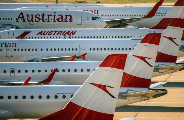 Австриската авиокомпанија АУА ги прекинува летовите за Киев и Одеса