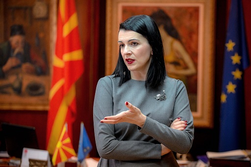 ВМРО-ДПМНЕ: Јавноста очекува оставка на скафандер министерката за култура после нејзината скандалозна и цензурирачка реторика