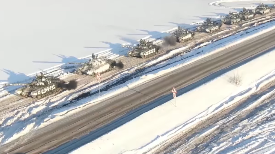 (ВИДЕО) Русија објави снимка од повлекување на војници и опрема