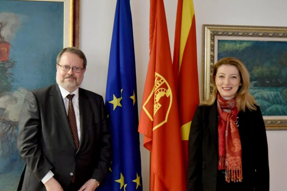 Арсовска се сретна со амбасадорот на Кралството Шпанија – Хозе Луис Лозано Гарсија