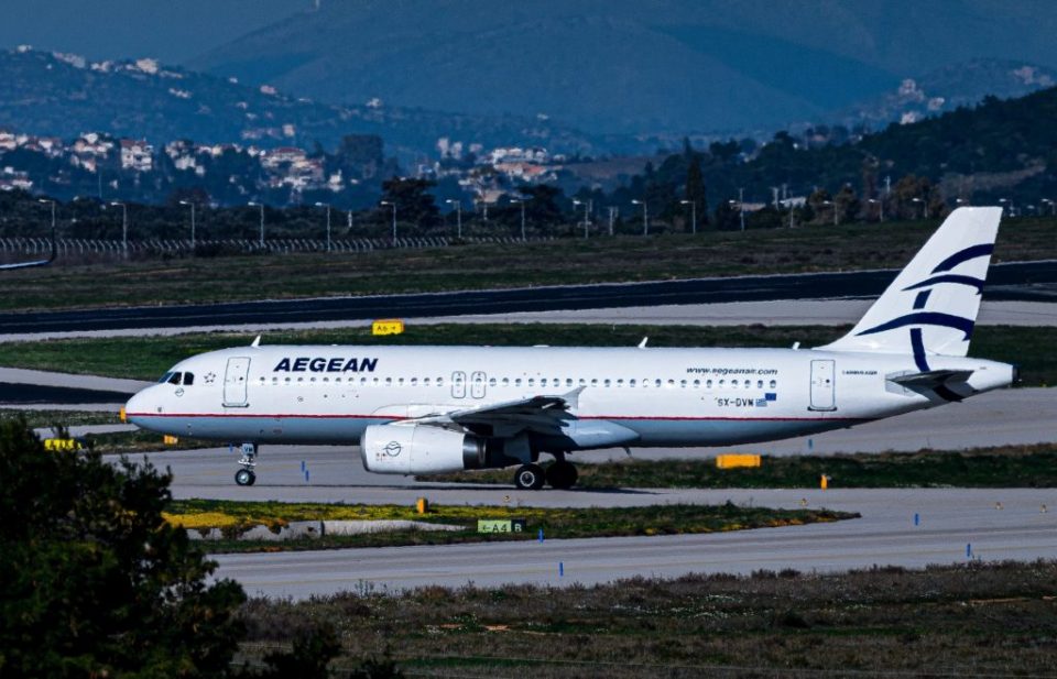 Грчката авиокомпанија „Ејџиан ерлајнс“ воведува интернет за време на летовите