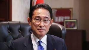 Јапонскиот премиер апелира за дополнителни дози вакцина против Ковид-19