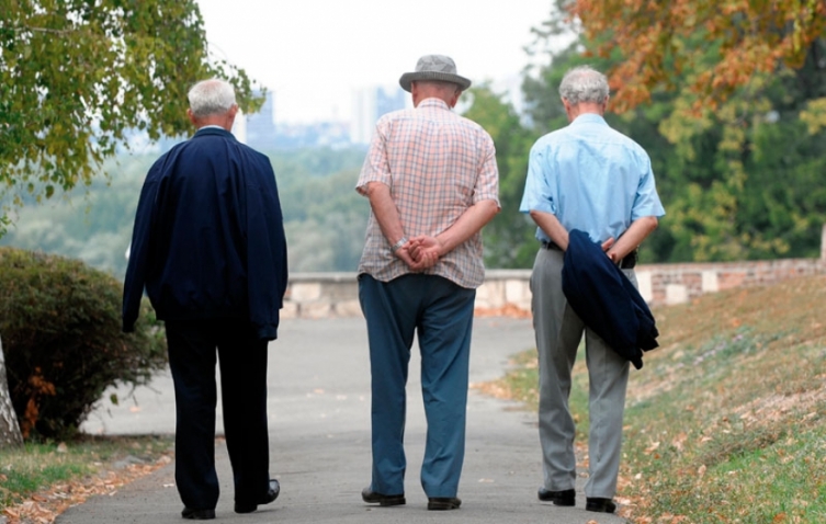 Предновогодишно: Еднократна финансиска помош за пензионерите од Центар