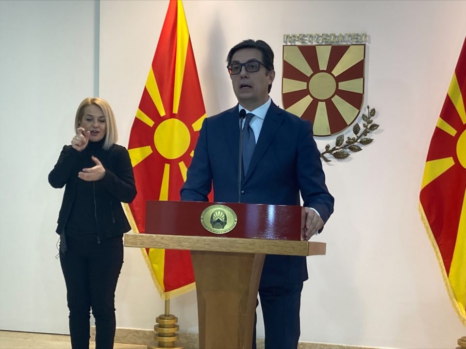 Пендаровски: Нема ништо спорно во мојата средба со Македонците од Бугарија