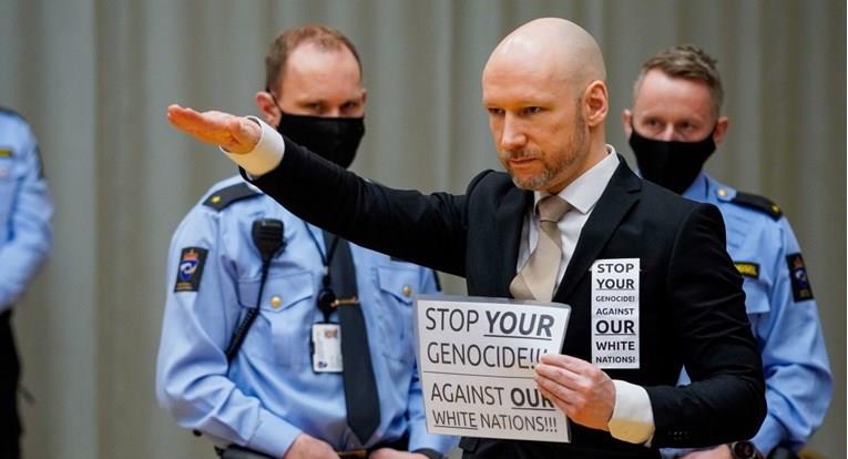 Судот реши: Нема слобода за масовниот убиец Брејвик