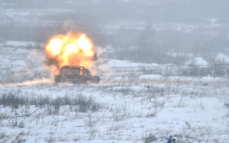 Расте бројот на жртви во рускиот воздушен напад врз воената база во близина на Лавов