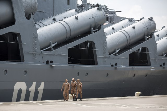 САД ги повлече воените бродови од Црно Море