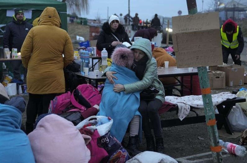 Украински власти: Повторно пропаднаа напорите за евакуација и хуманитарна помош на жителите на Мариупол